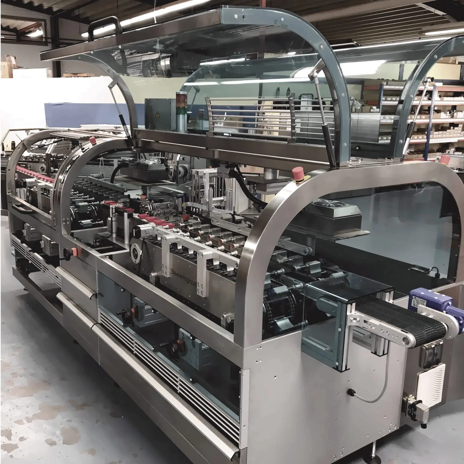 Horizontal Sleeven Maschinenverkleidungen